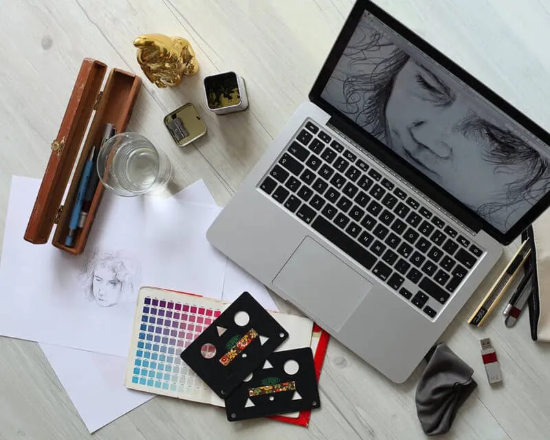 Línea Gráfica Profesional — Diseño Photoshop por Comseq